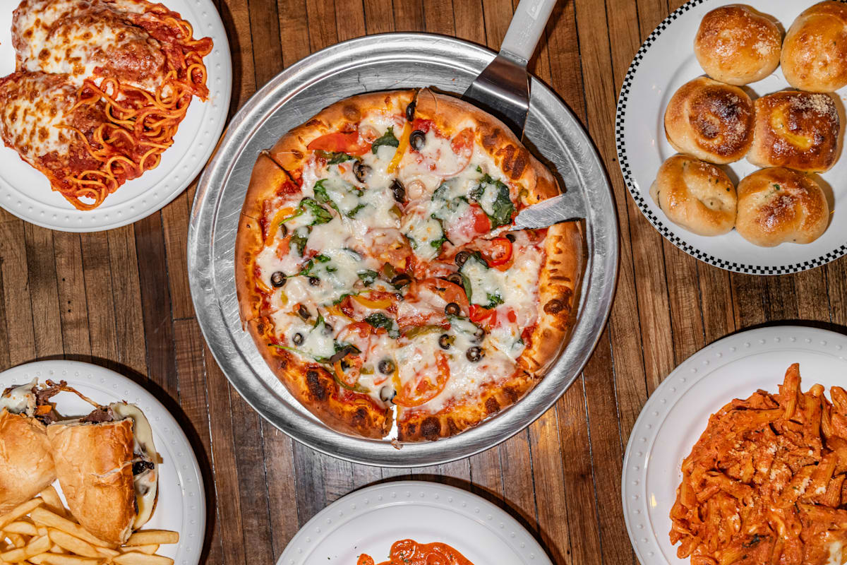 Corner House Pizza Delivery Menu Order Online 100 Knox Court Denver