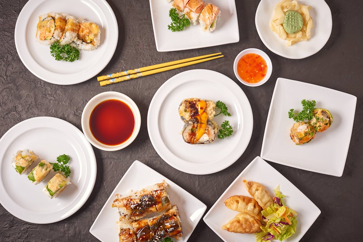 Fujiyama Sushi Bar & Grill Delivery Menu Order Online 4124 SE 82nd