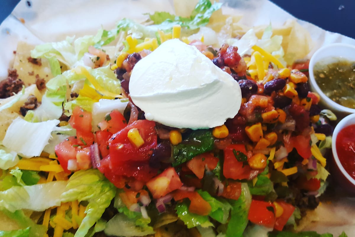 D&G Pub & Grub Delivery Menu Order Online 1918 Frederick Ave Saint