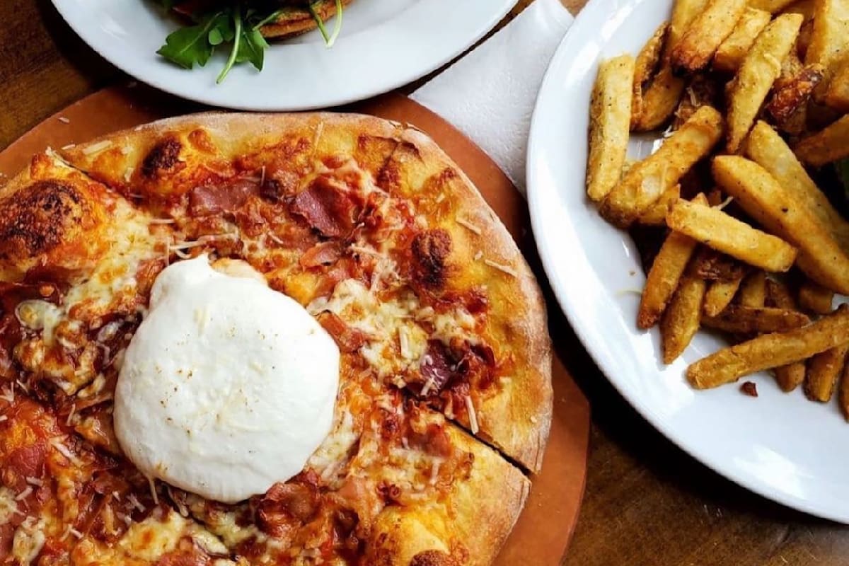 Pub Americana Melbourne Delivery Menu Order Online 924 E New Haven