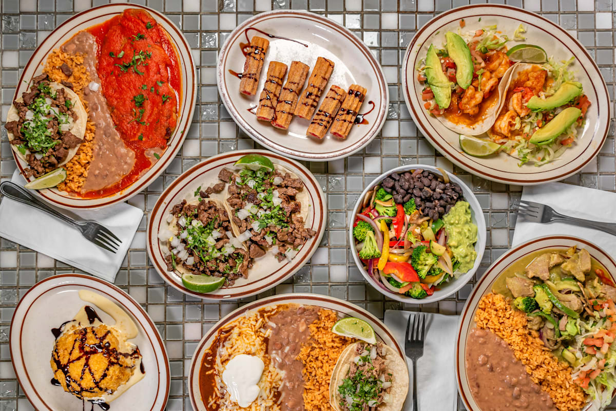 Los Jalapenos Delivery Menu Order Online 601 NE Greenwood Ave Bend