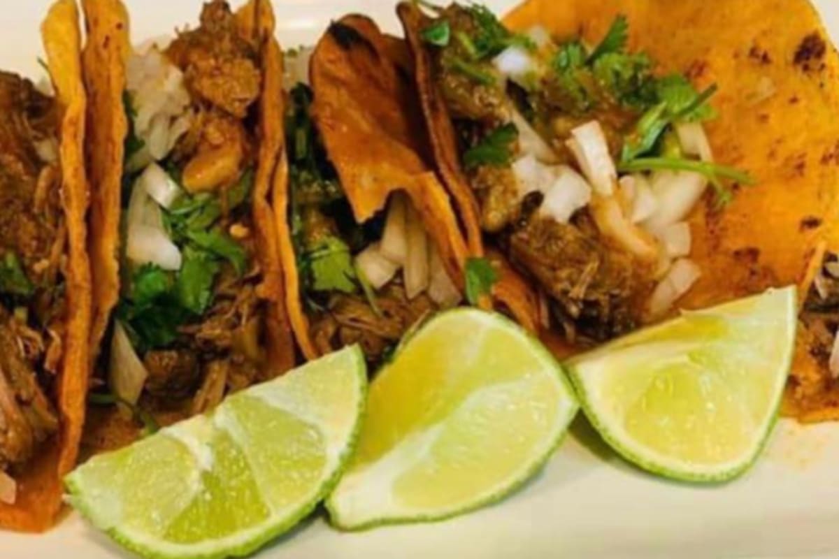 Tacos Uruapan Delivery Menu Order Online 325 S West St Wichita