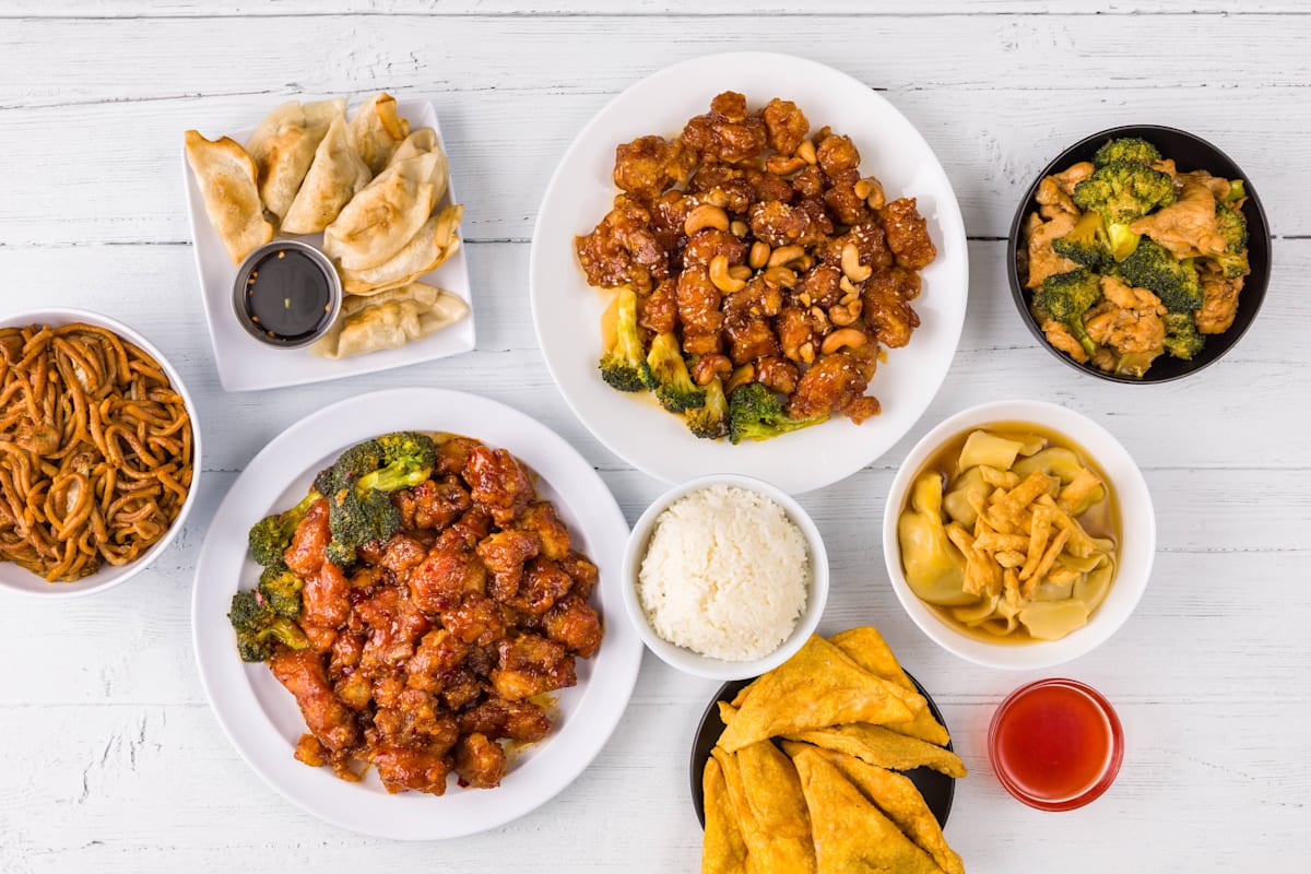 Lily’s Chinese restaurant Delivery Menu Order Online 31 Oliver St