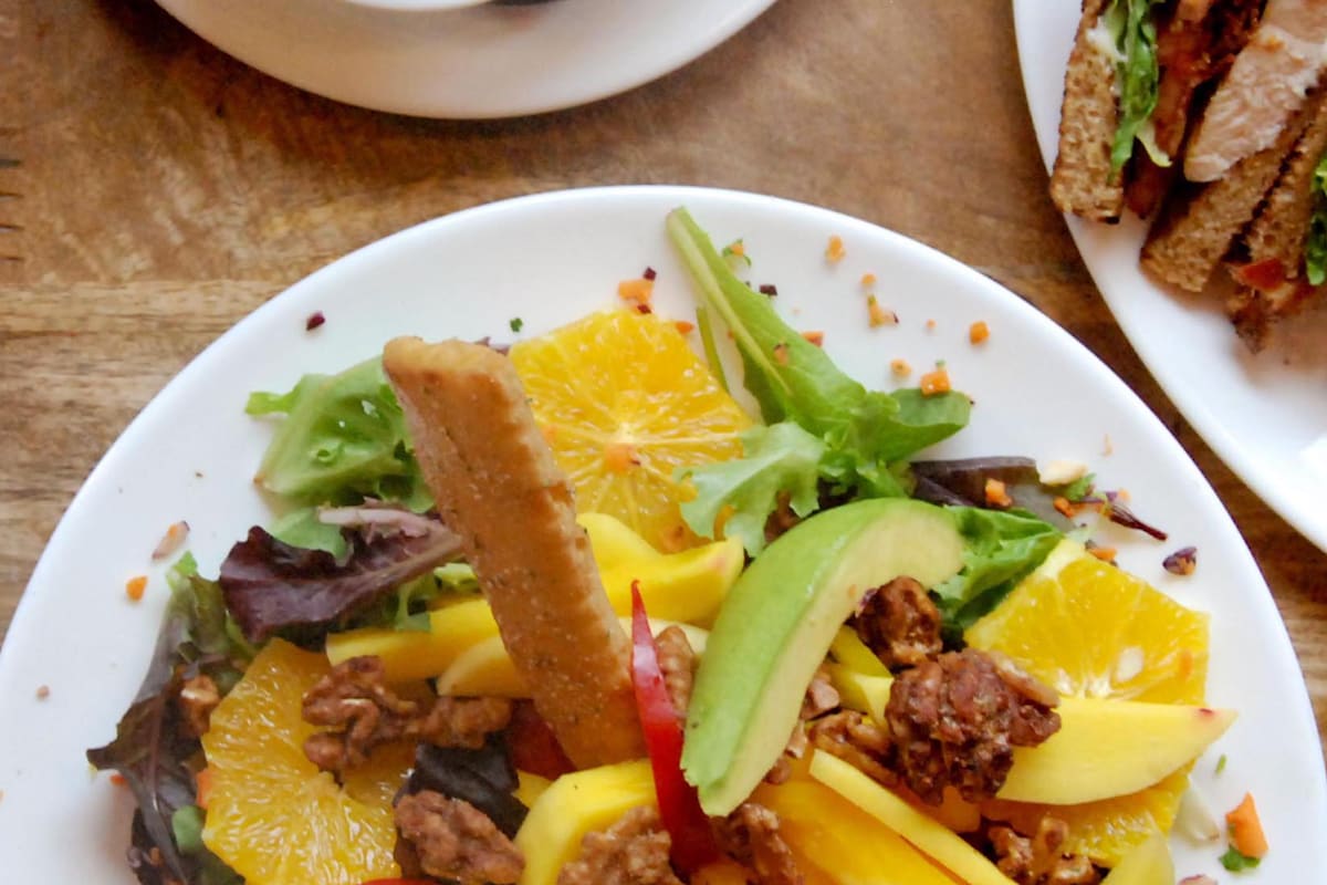 Amphora Restaurant Delivery Menu Order Online 377 Maple Ave W