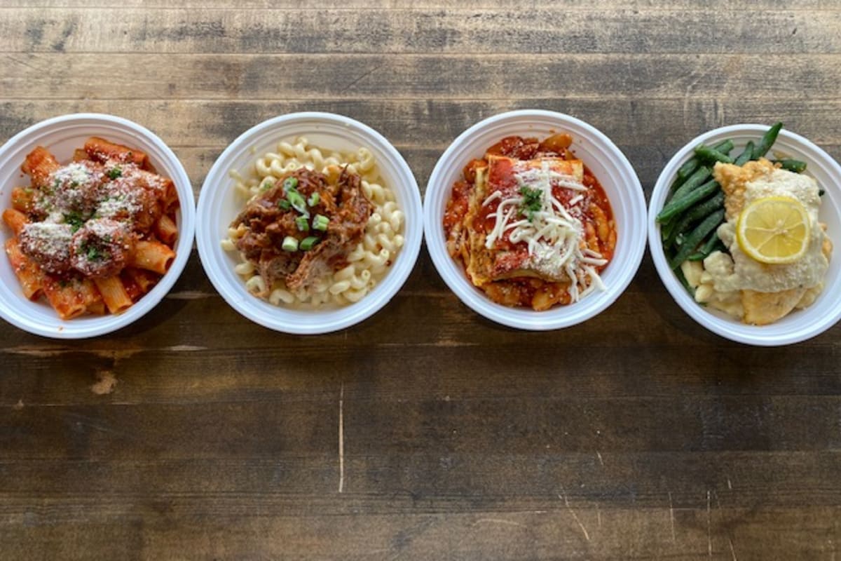 Chef's Catering Rochester, NY Restaurant Menu + Delivery Seamless