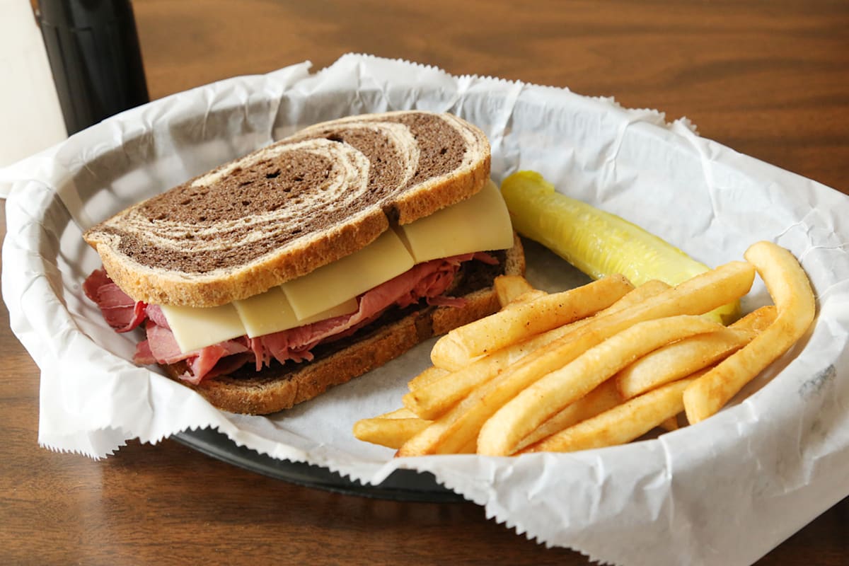 Empire State Delicatessen Delivery Menu Order Online 447 St Charles