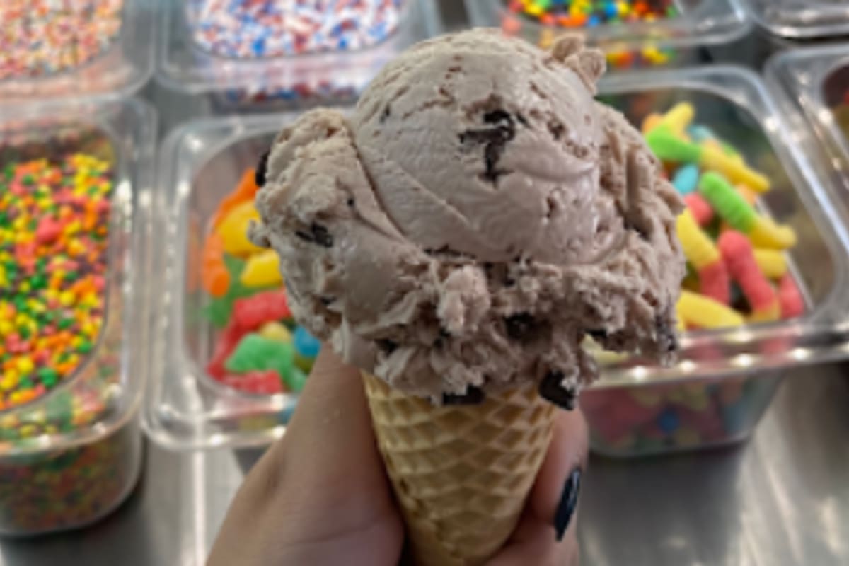 Sweet Cream's Ice Cream Parlor Wallingford, CT Restaurant Menu + Delivery Seamless