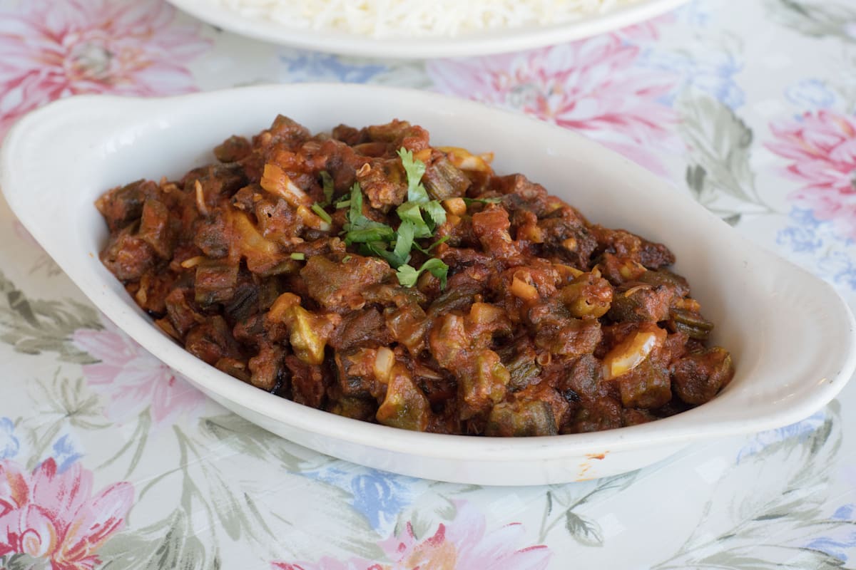 Luzzat Restaurant Delivery Menu Order Online 1505 W Jarvis Ave