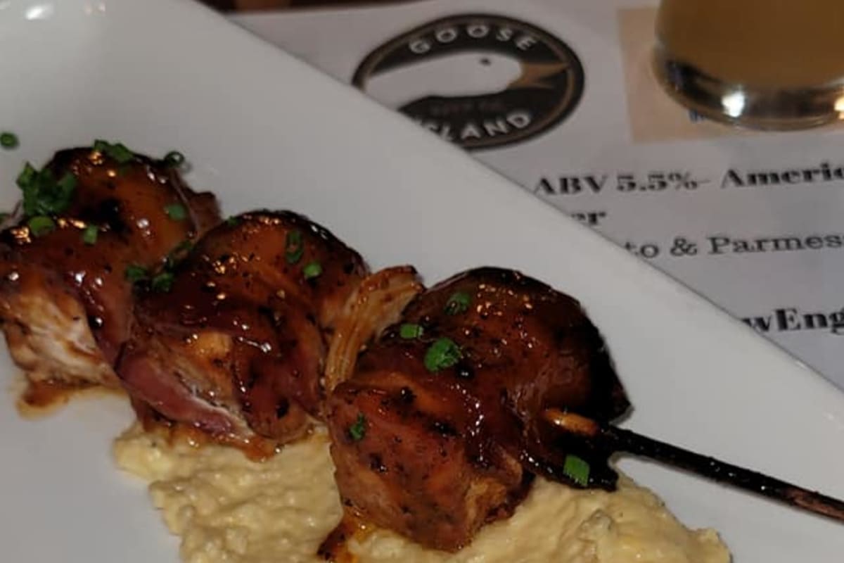 The Horse Tavern Delivery Menu Order Online 1000 Old Bethlehem Pike