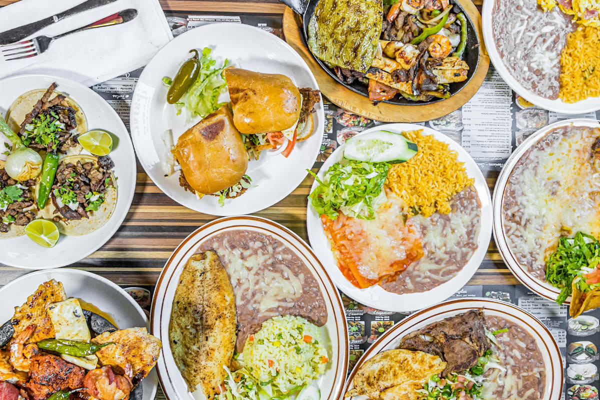 Mi Lindo Apatzingan Delivery Menu Order Online 10529 Hole Ave