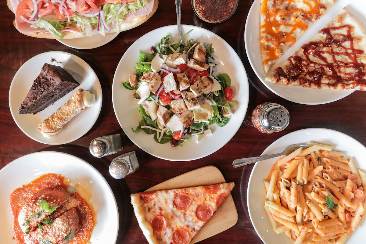 Penn Pizza Restaurant Delivery Menu Order Online 1251 S Cedar Crest