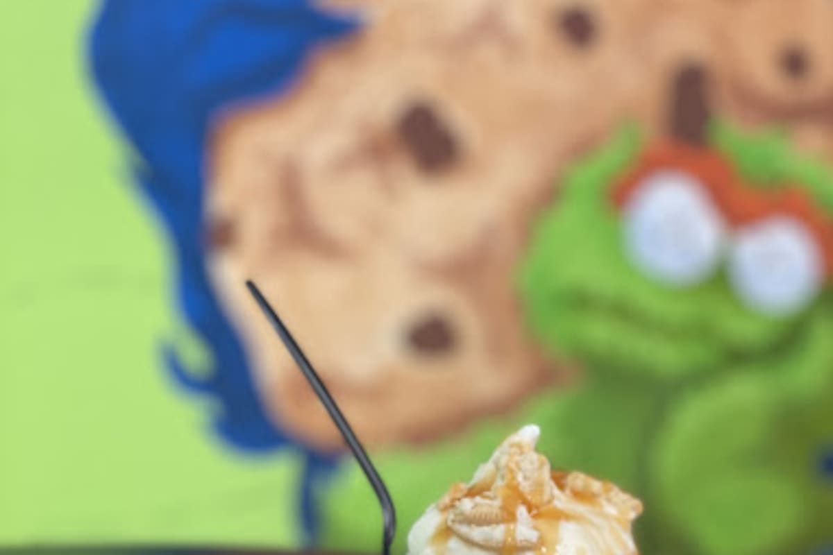 Cake House Delivery Menu Order Online 4424 West 7th Street