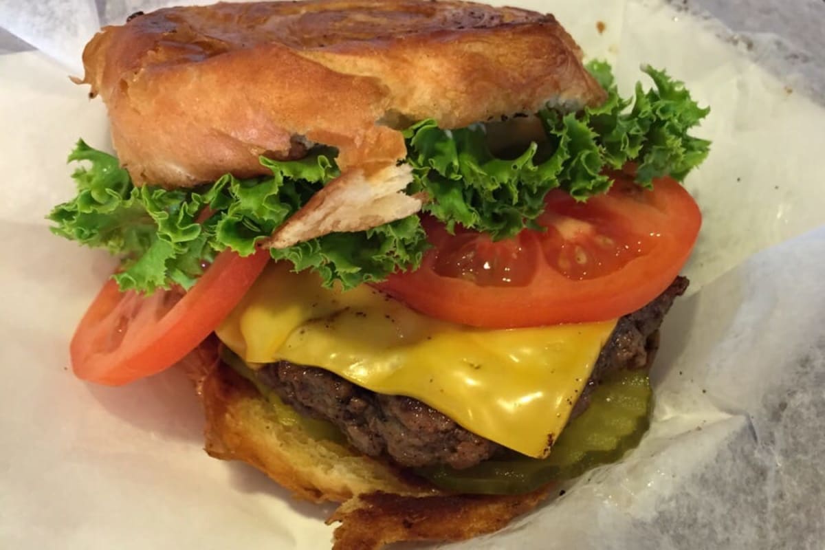 D'Bo's Daiquiris, Wings, and Seafood Delivery Menu Order Online