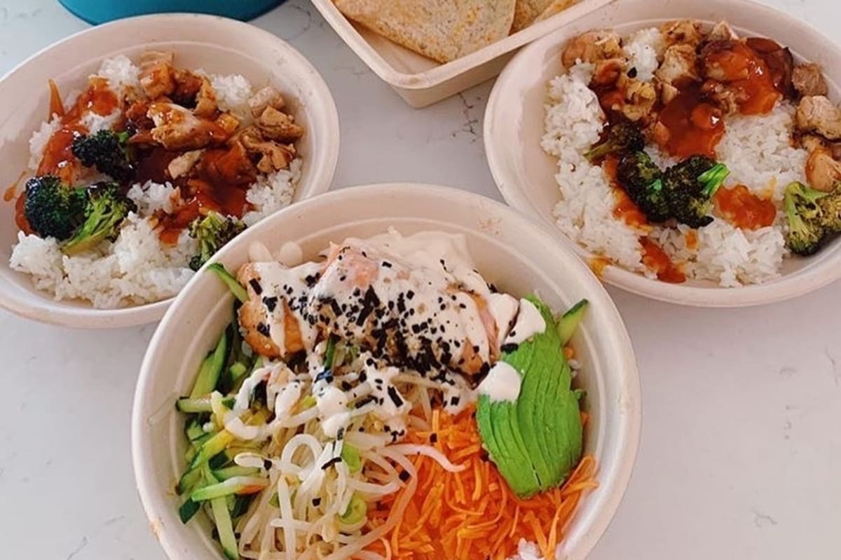 World Wrapps Stanford Delivery Menu Order Online 240C Stanford