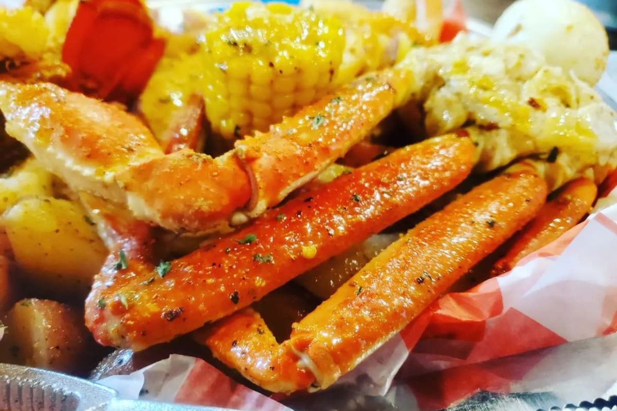 Crab and Catfish Co Delivery Menu Order Online 809 SW 119th St