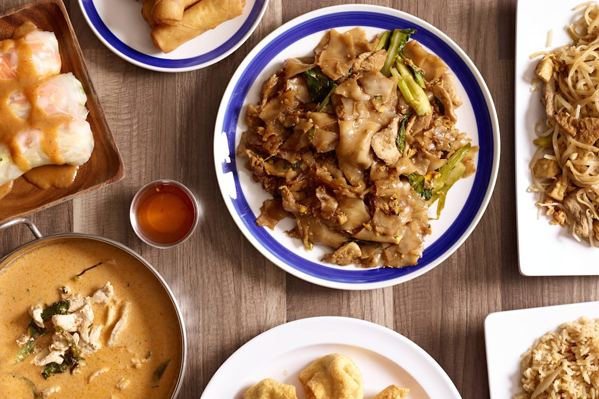 Thai Chili Stone Oak San Antonio, TX Restaurant Menu + Delivery