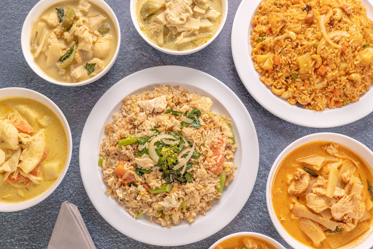 Cancoon Thai Restaurant Delivery Menu Order Online 9349 Alondra