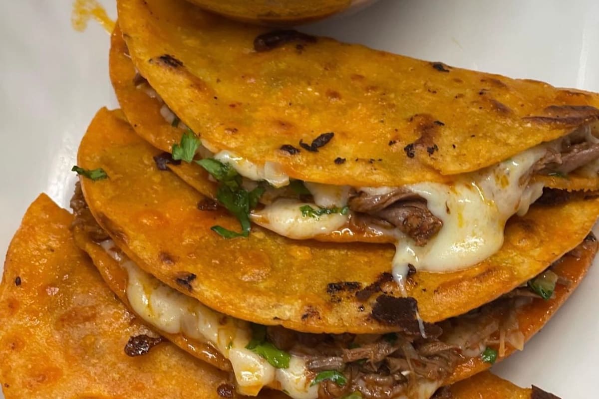 The Anchor Fish & Chips Delivery Menu Order Online 715 Laurence