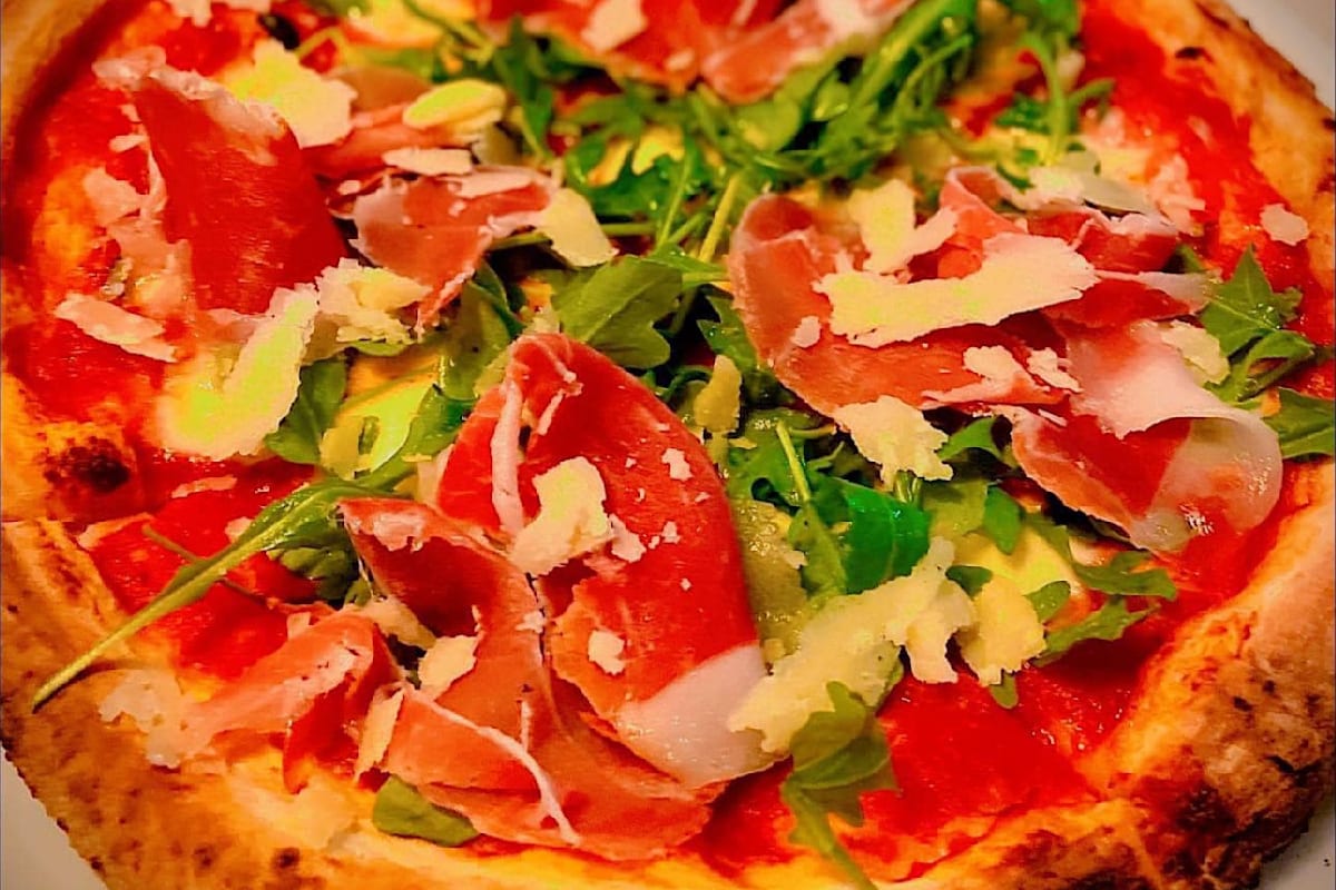 Manny's Cucina Napoletana Delivery Menu Order Online 4980 N Wickham