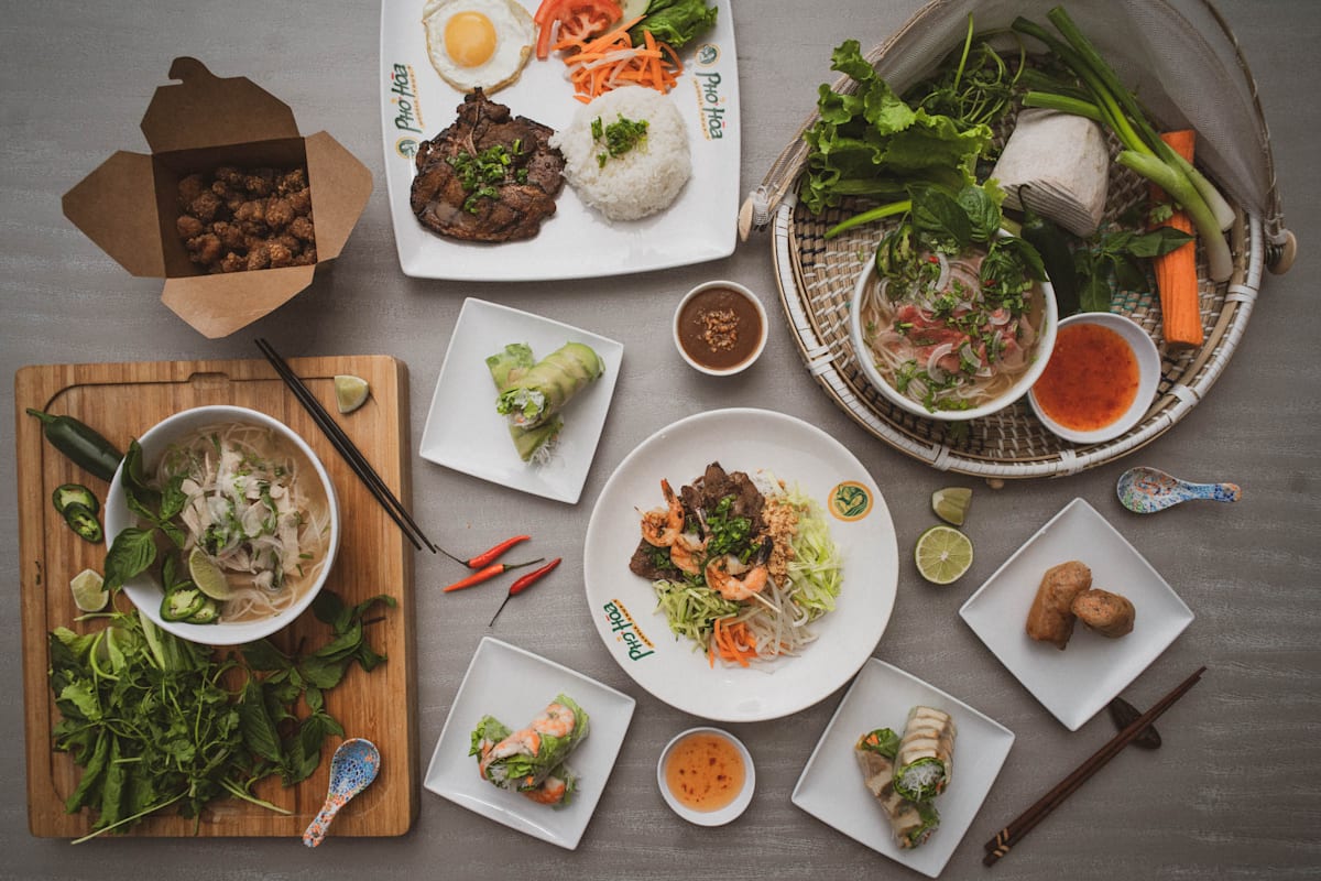 Pho Hoa Noodle Soup Delivery Menu Order Online 2800 Pinole Valley