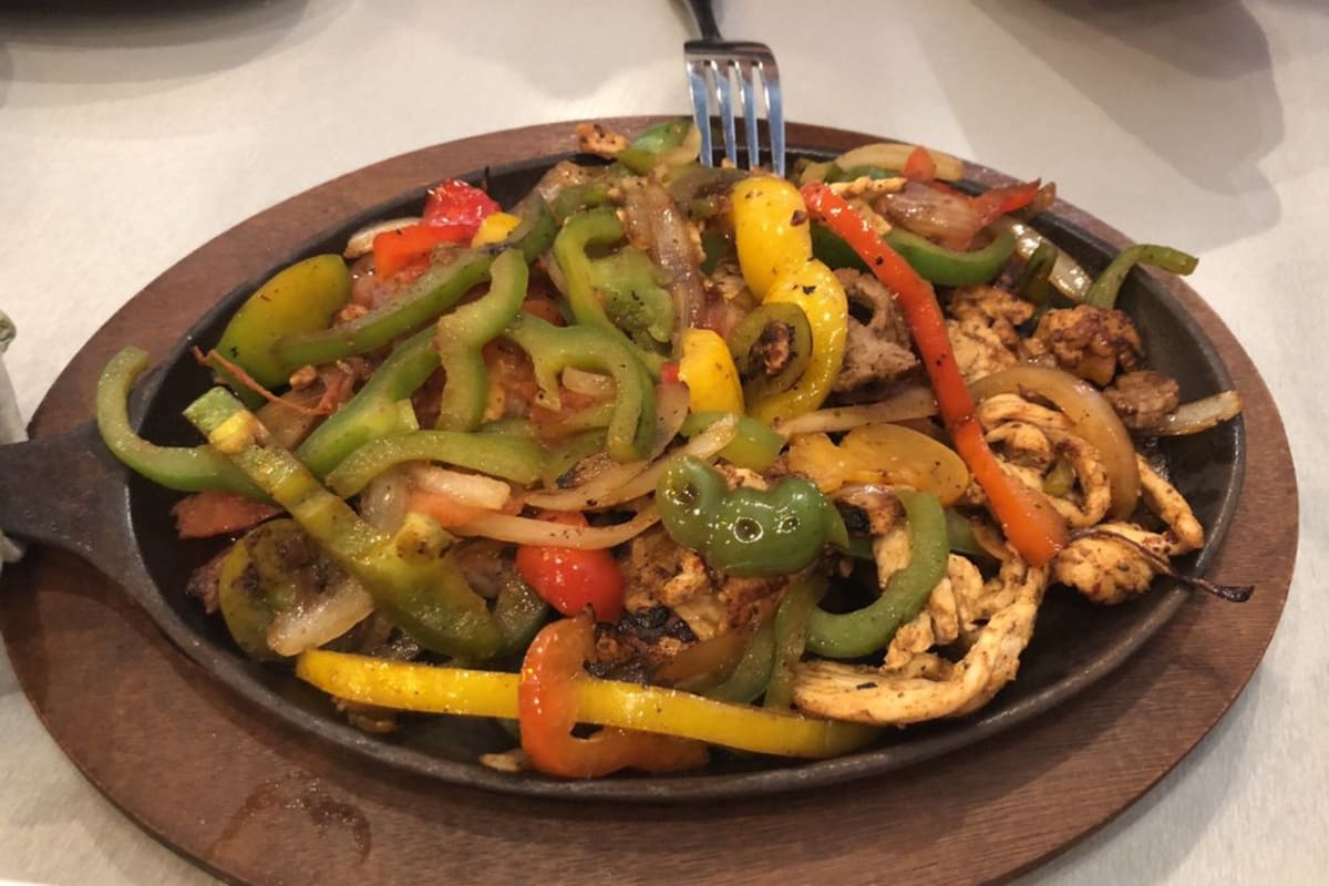 Jalapenos Mexican Restaurant Delivery Menu Order Online 10092