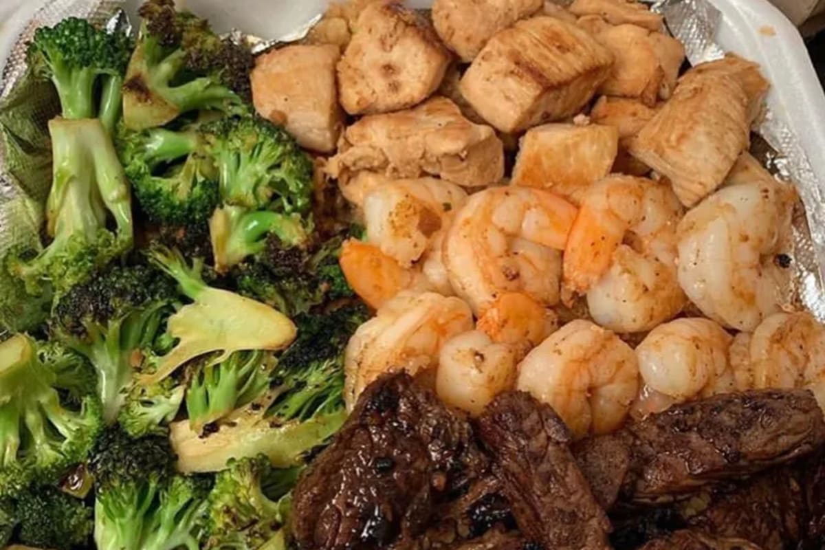 Yoshi Hibachi Grille Pontiac, MI Restaurant Menu + Delivery Seamless