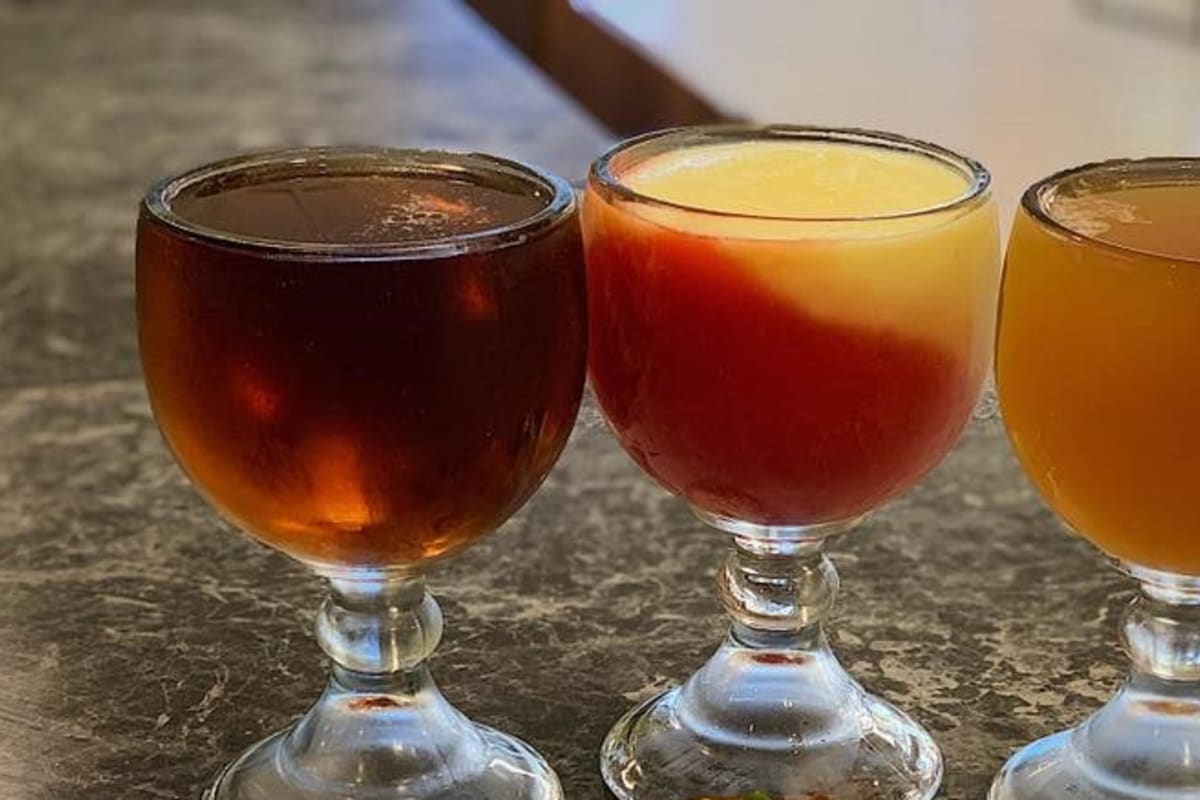 Huey P's Pizzeria and Daiquiris Delivery Menu Order Online 2424