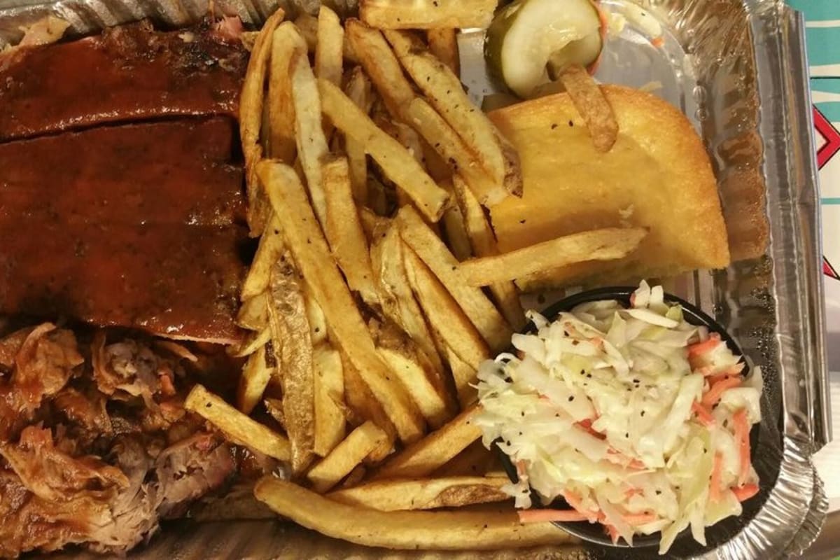 Jersey Shore BBQ East Brunswick, NJ Restaurant Menu + Delivery