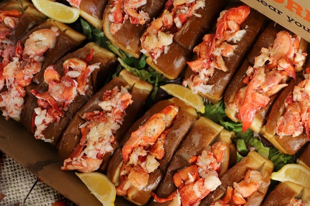 Mason's Famous Lobster Rolls Delivery Menu Order Online 4650 FL64