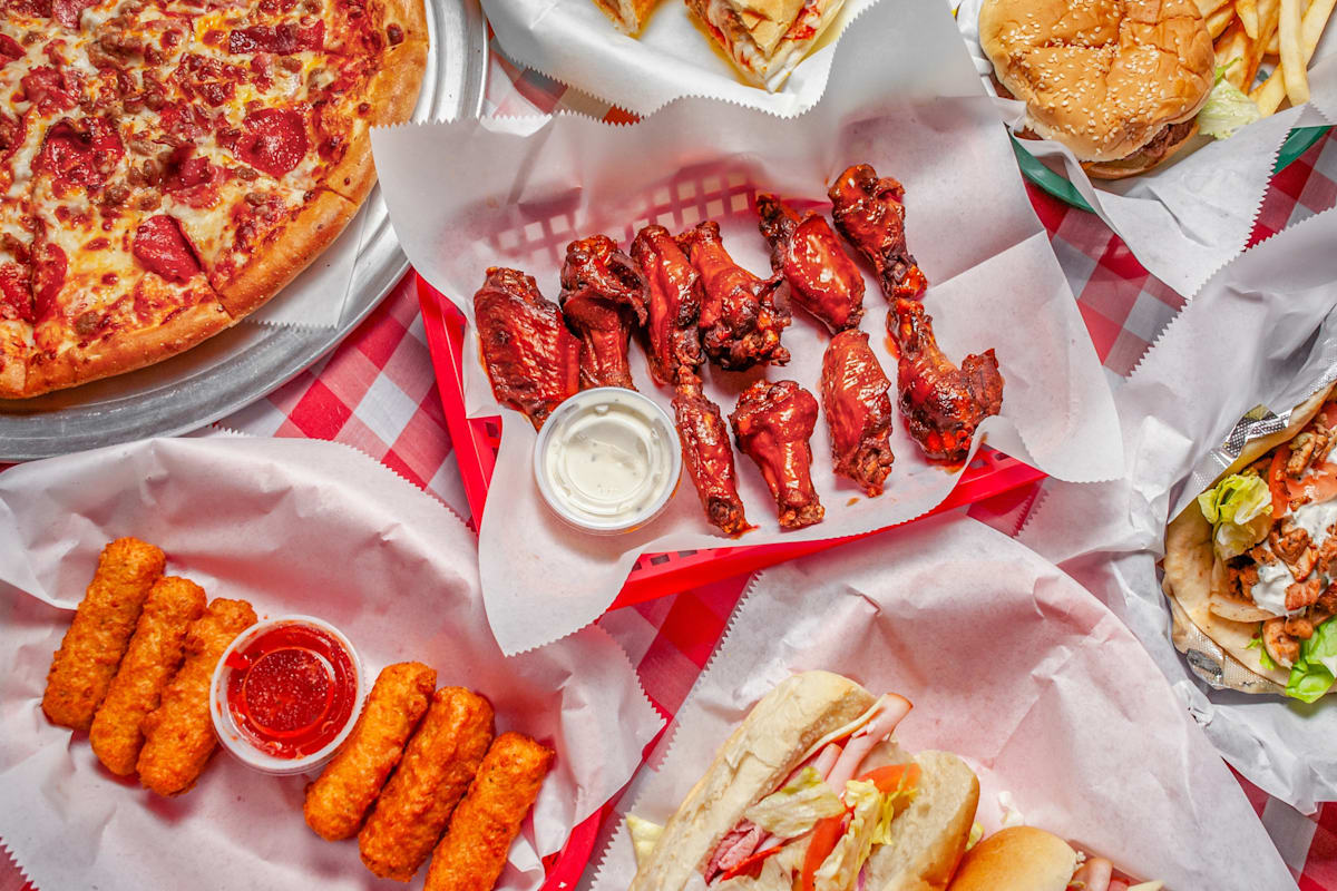 Golden Pizza & Subs Delivery Menu Order Online 2300 Chapel Hill Rd Durham Grubhub