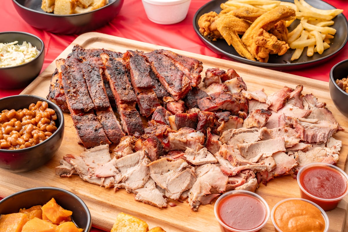 Speed Queen BBQ Delivery Menu Order Online 1130 W Walnut St