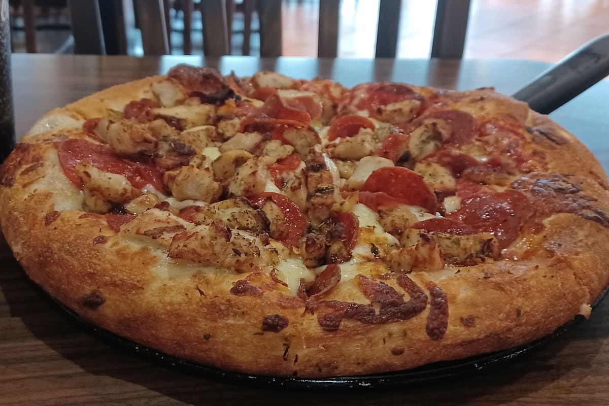 Gino's Pizza Delivery Menu Order Online 539 5 Cities Dr Pismo Beach