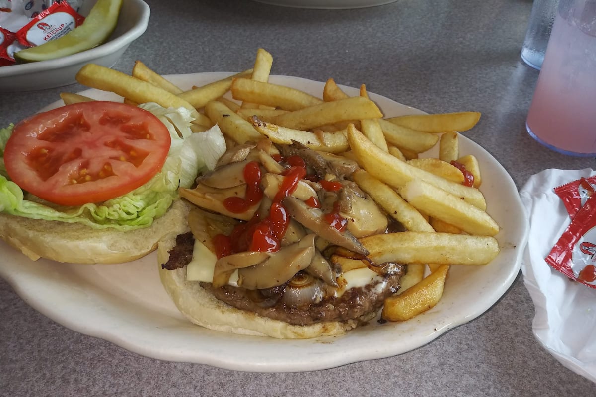 Duchess Diner Stratford, CT Restaurant Menu + Delivery Seamless