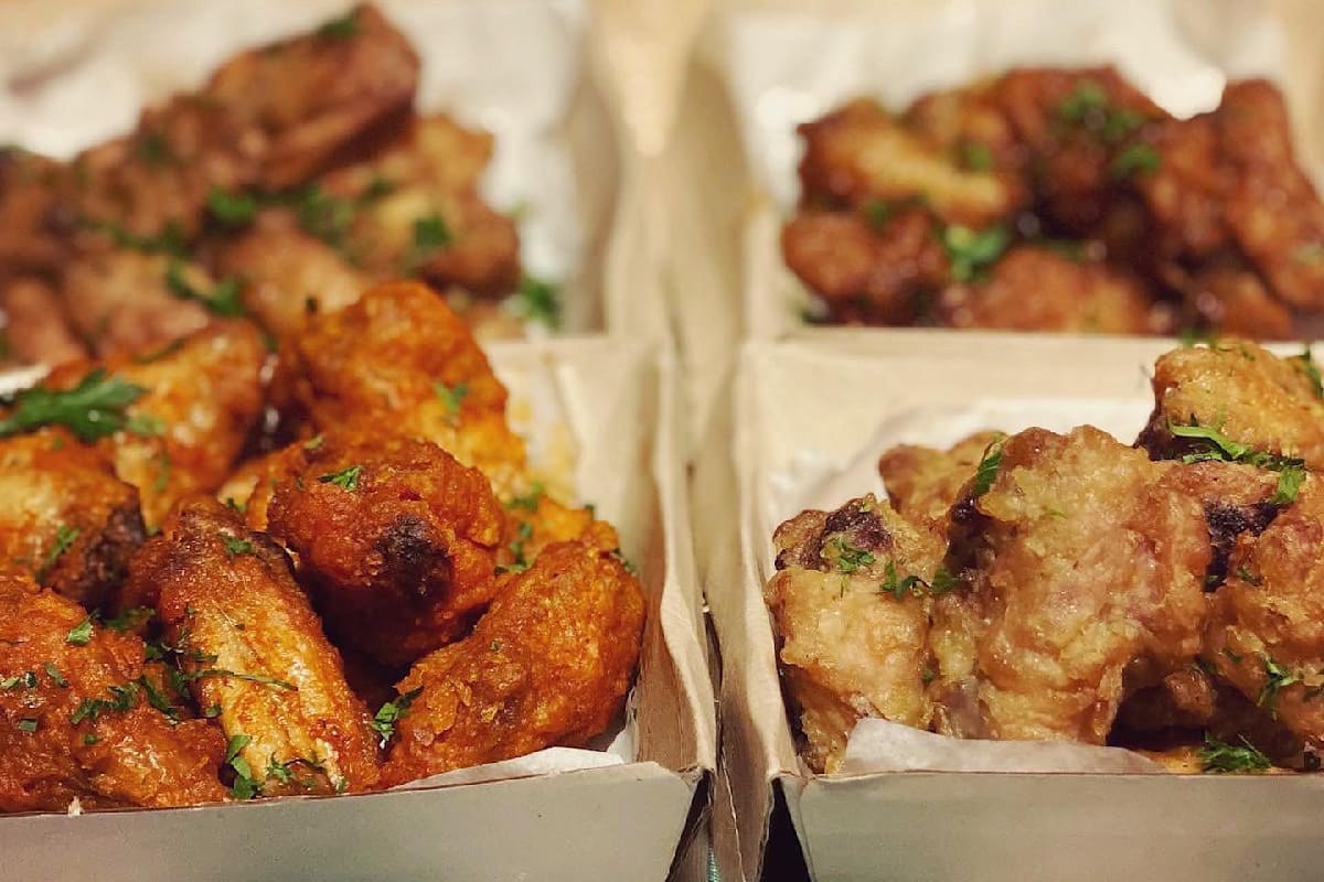 Buckets Fried Chicken Delivery Menu Order Online 185 Humphrey St