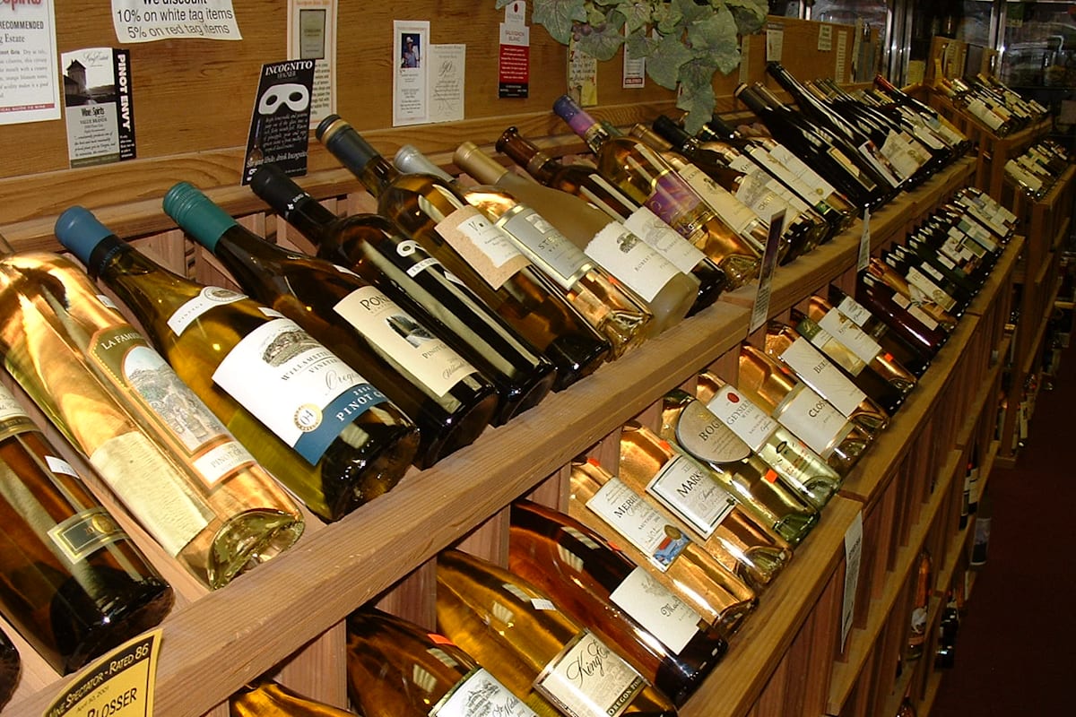BELVEDERE VODKA PURE 1.75L – Banks Wines & Spirits