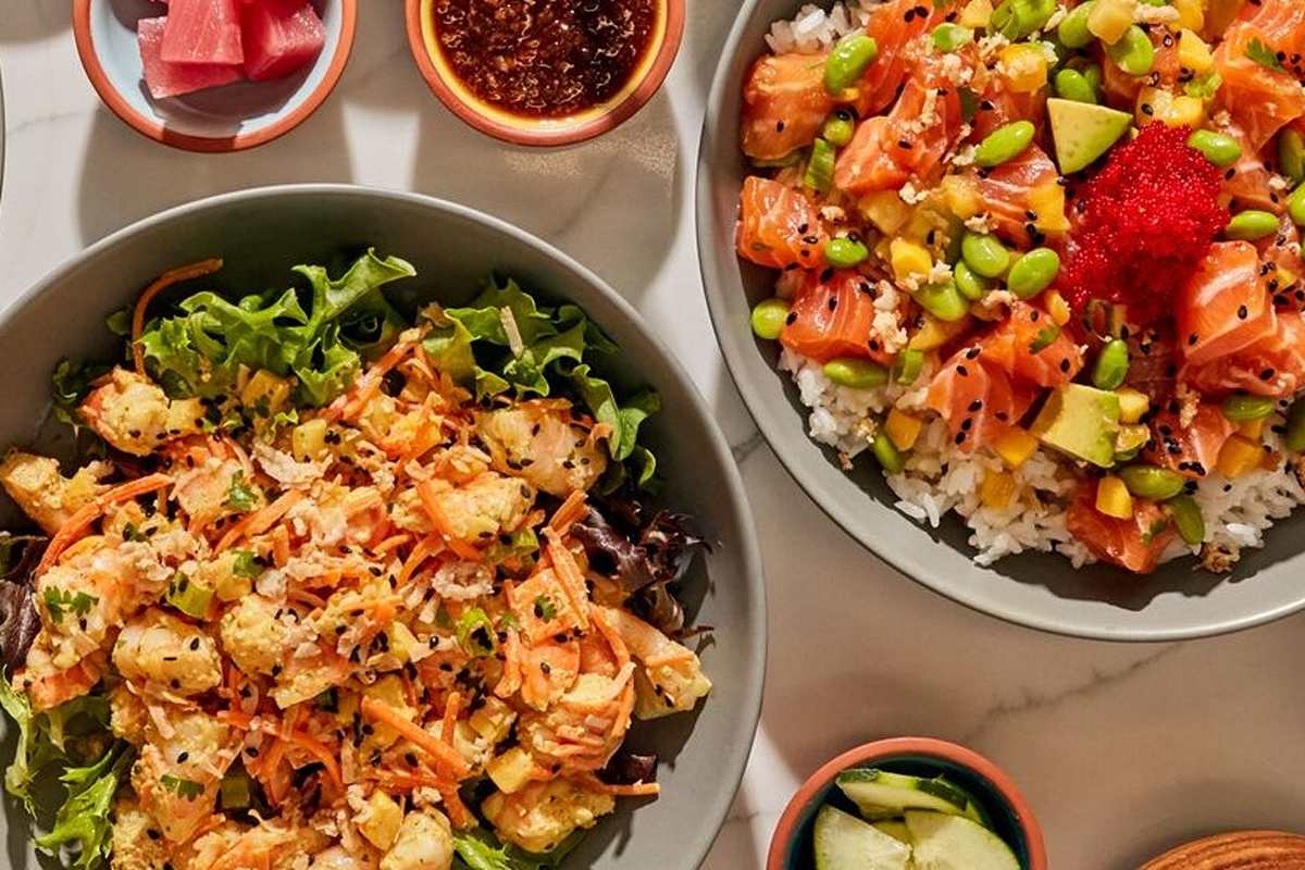 FreshFin Poké Bayshore Delivery Menu | Order Online | 5734 N Bayshore ...
