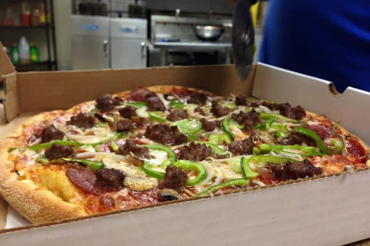 Route 75 Pizza House Delivery Menu Order Online 846 Suffield St