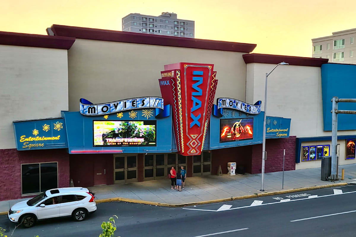 R/C Reading Movies 11 & IMAX Delivery Menu Order Online 30 North