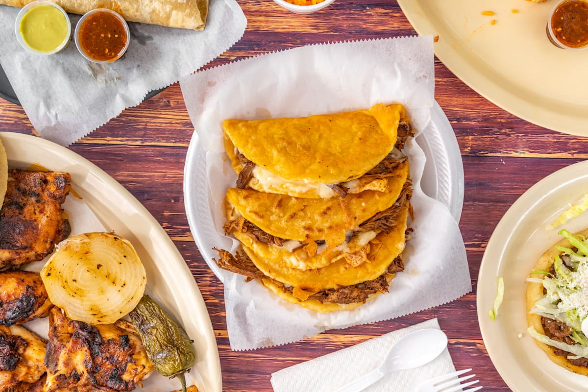 Taqueria tikal Delivery Menu Order Online 1601 Evergreen Dr Houston