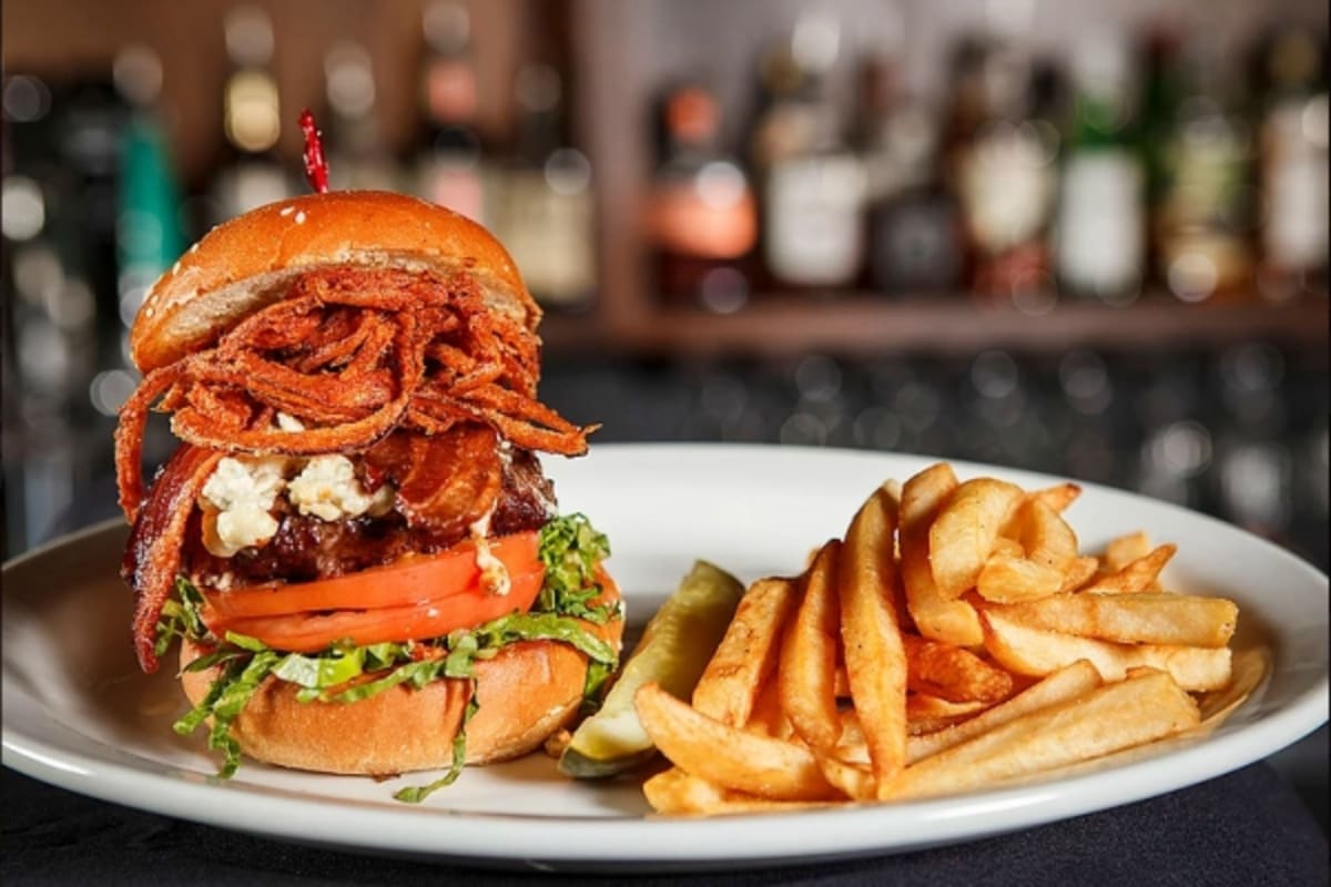 PressBox Sports Grill Delivery Menu Order Online 1552 E. Champlain