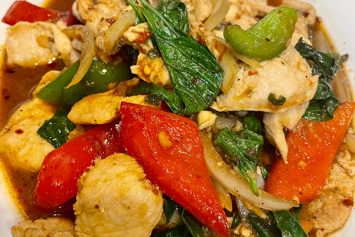 Sweet Chili Thai Cuisine Delivery Menu Order Online 8725 Roswell Rd