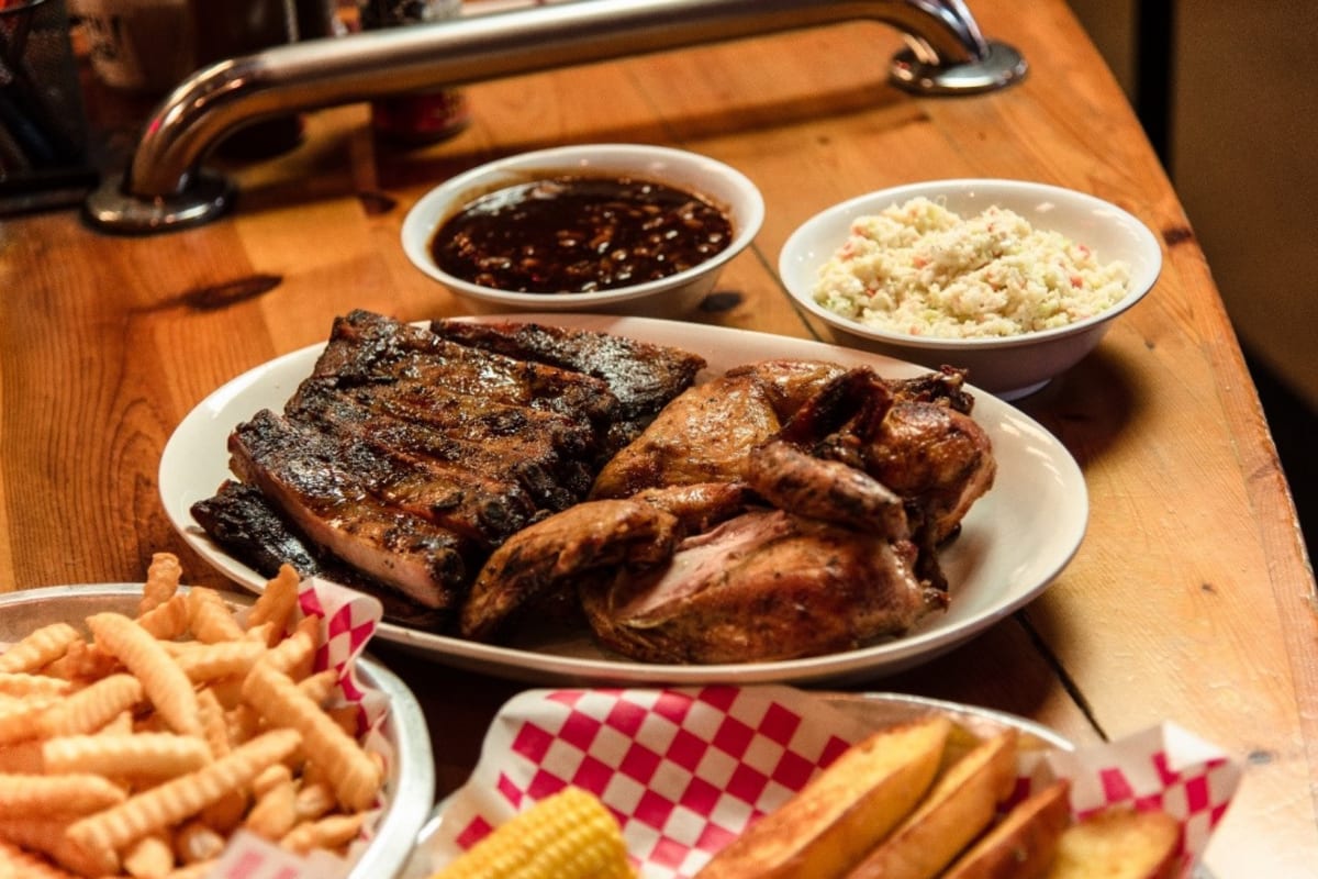 Rob's Family BBQ Plantation Delivery Menu Order Online 837 N Nob