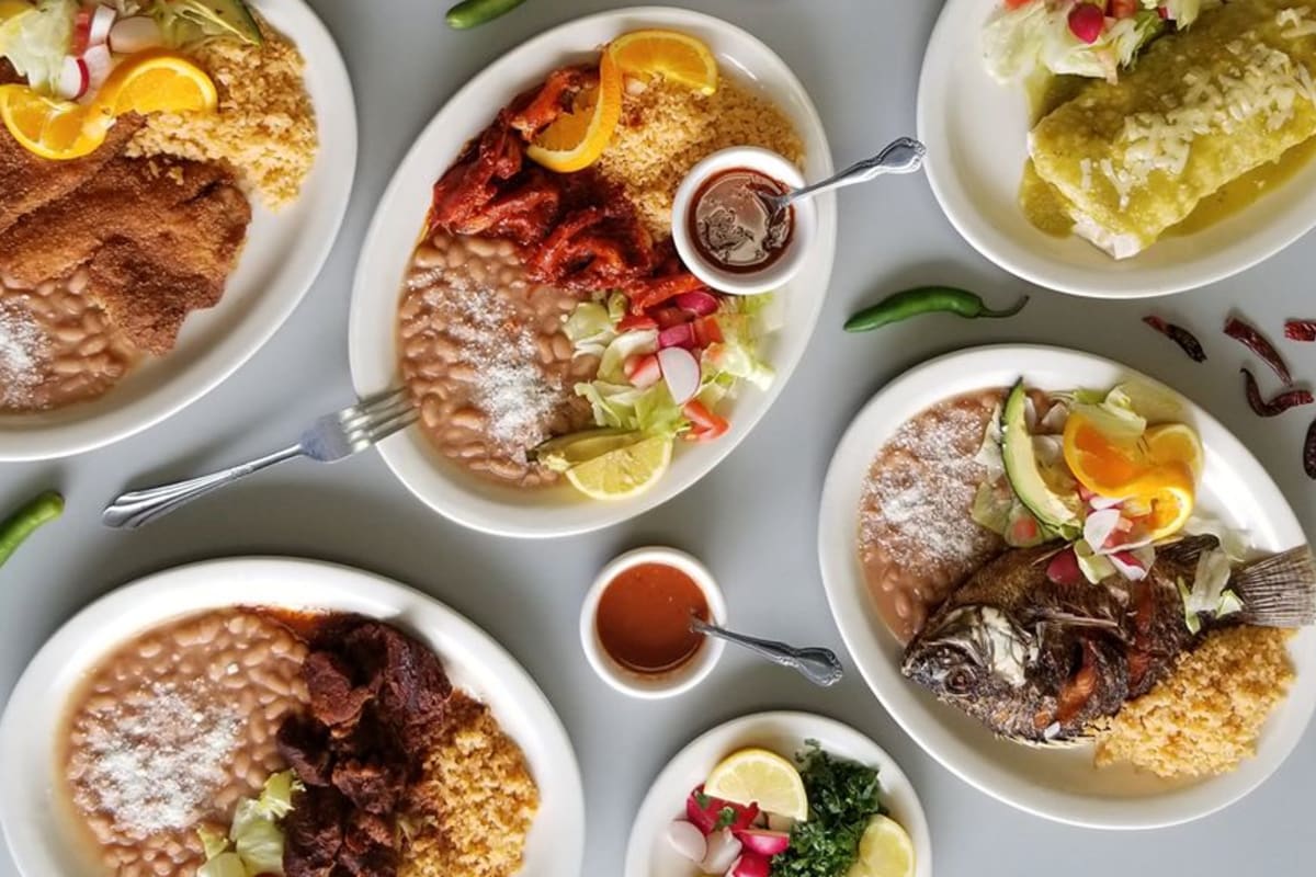 M Rico Antojitos Mexicanos Delivery Menu Order Online 843 S Harbor