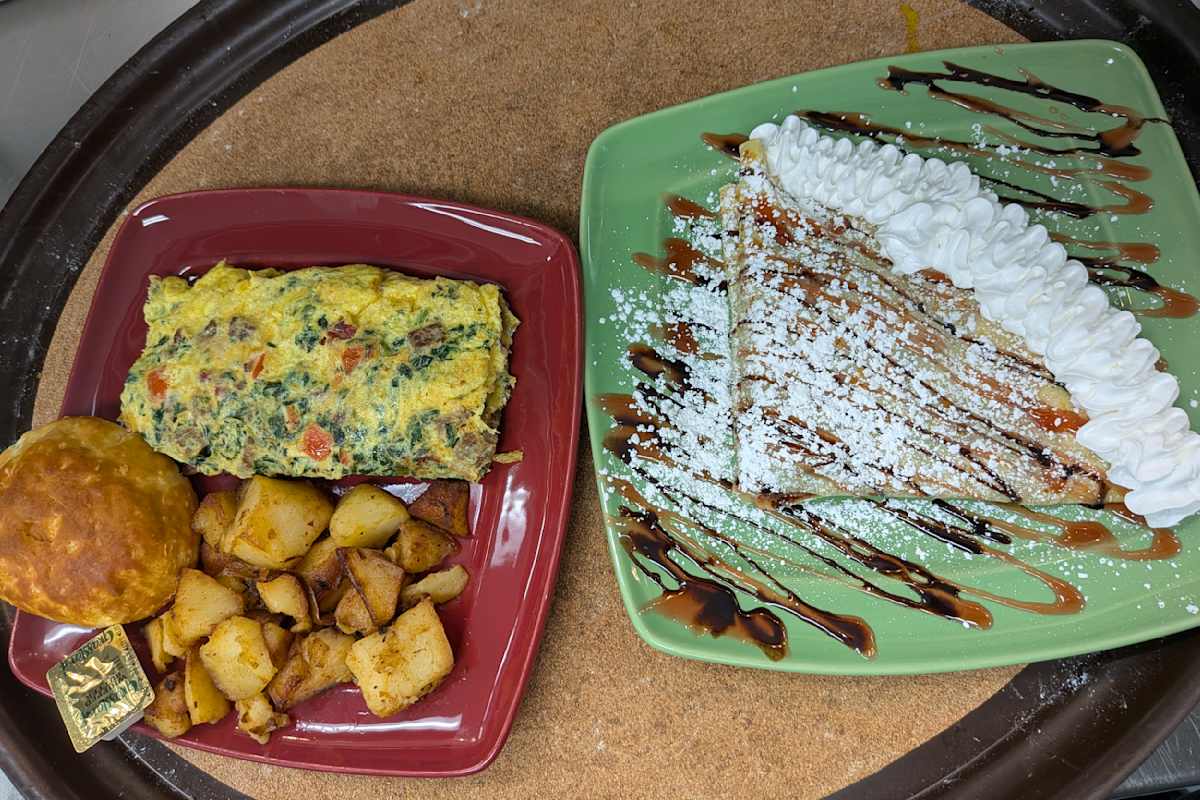 Strawberry Breakfast House Delivery Menu | Order Online | 2915 ...