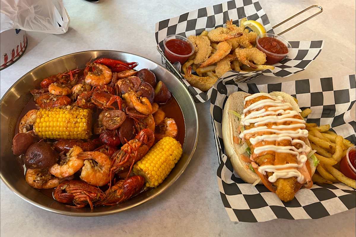 Storming Crab Rockford IL Delivery Menu | Order Online | 6779 E State ...