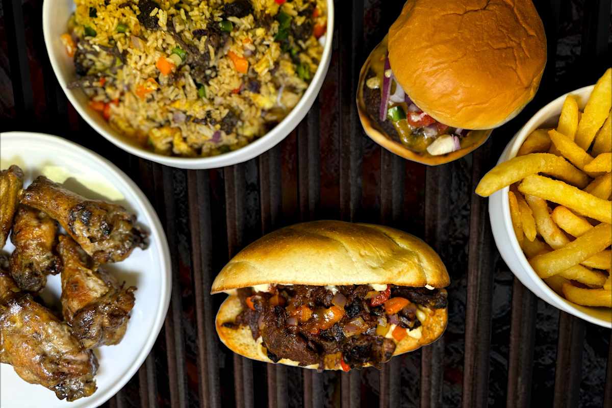 Hot Off The Grill - Baltimore, MD Restaurant | Menu + Delivery | Seamless