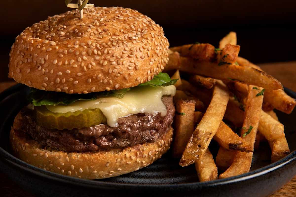 The Dead Rabbit - New York, NY Restaurant | Menu + Delivery | Seamless