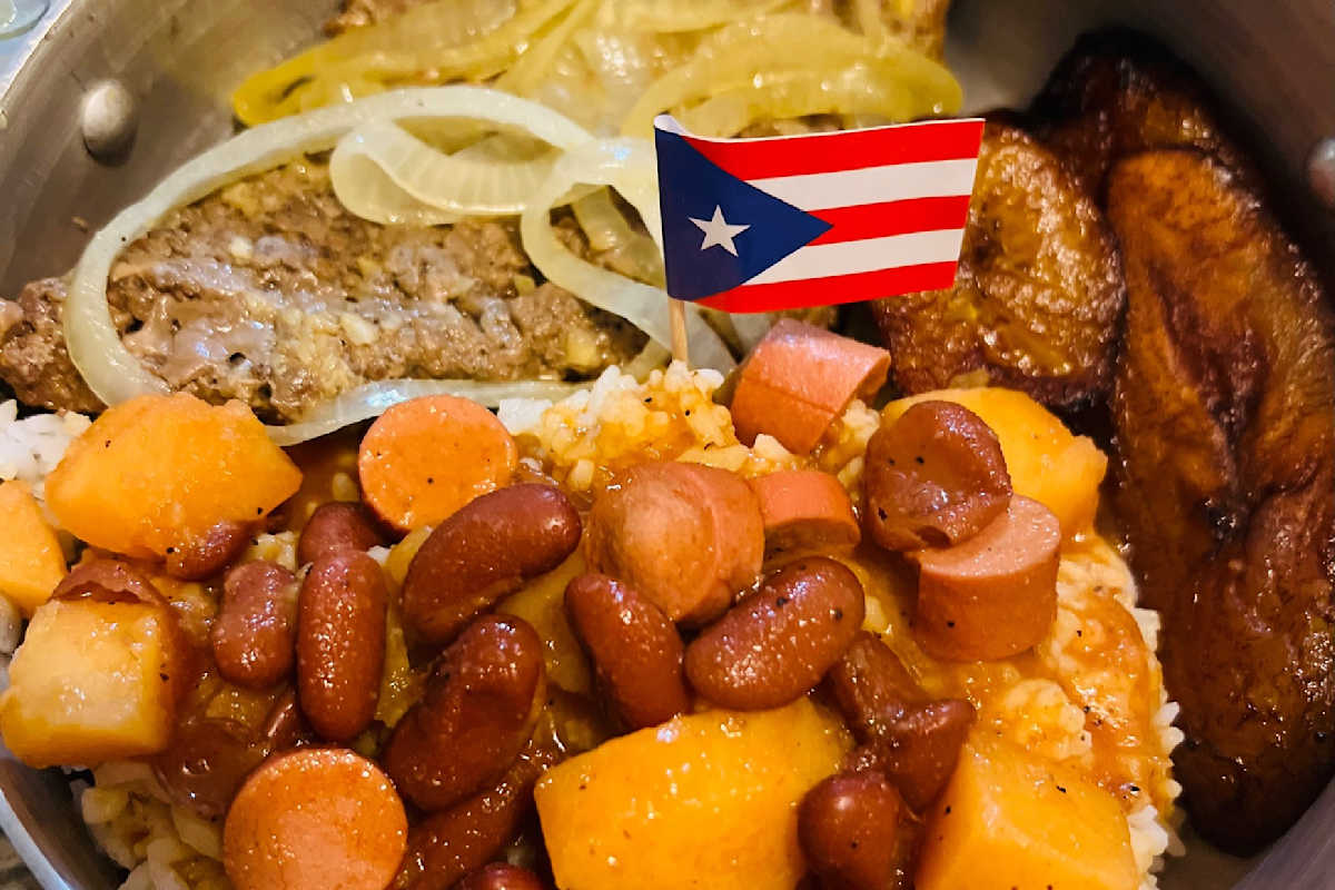 Que Rico Chicken Riverside Que Rico NYC - Staten Island, NY Restaurant | Menu + Delivery | Seamless