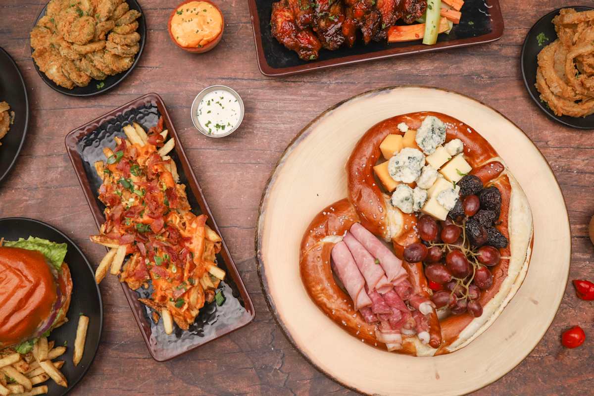 Tap Ranch Oz. Tap House Delivery Menu | Order Online | 10601 Ranch to Market Rd ...