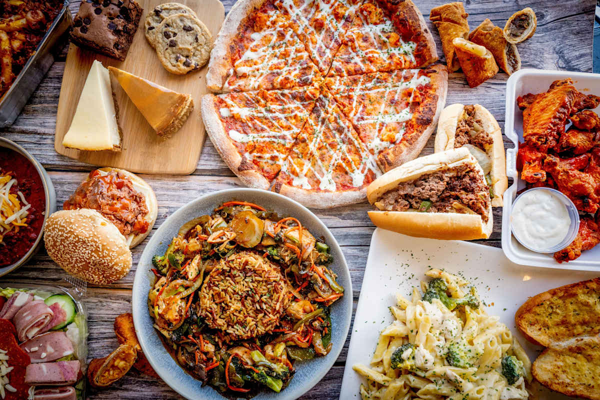 Mandeez Mandee's Pizza - Lynn, MA Restaurant | Menu + Delivery | Seamless